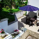 Udobna Kuca U Srcu Starog Grada & Besplatan Parking!